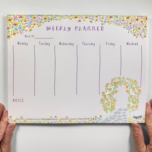 Weekly planner in our Mary's Garden Flowers Design. 11 x8.5 inches and 50 sheets of tear off pages.